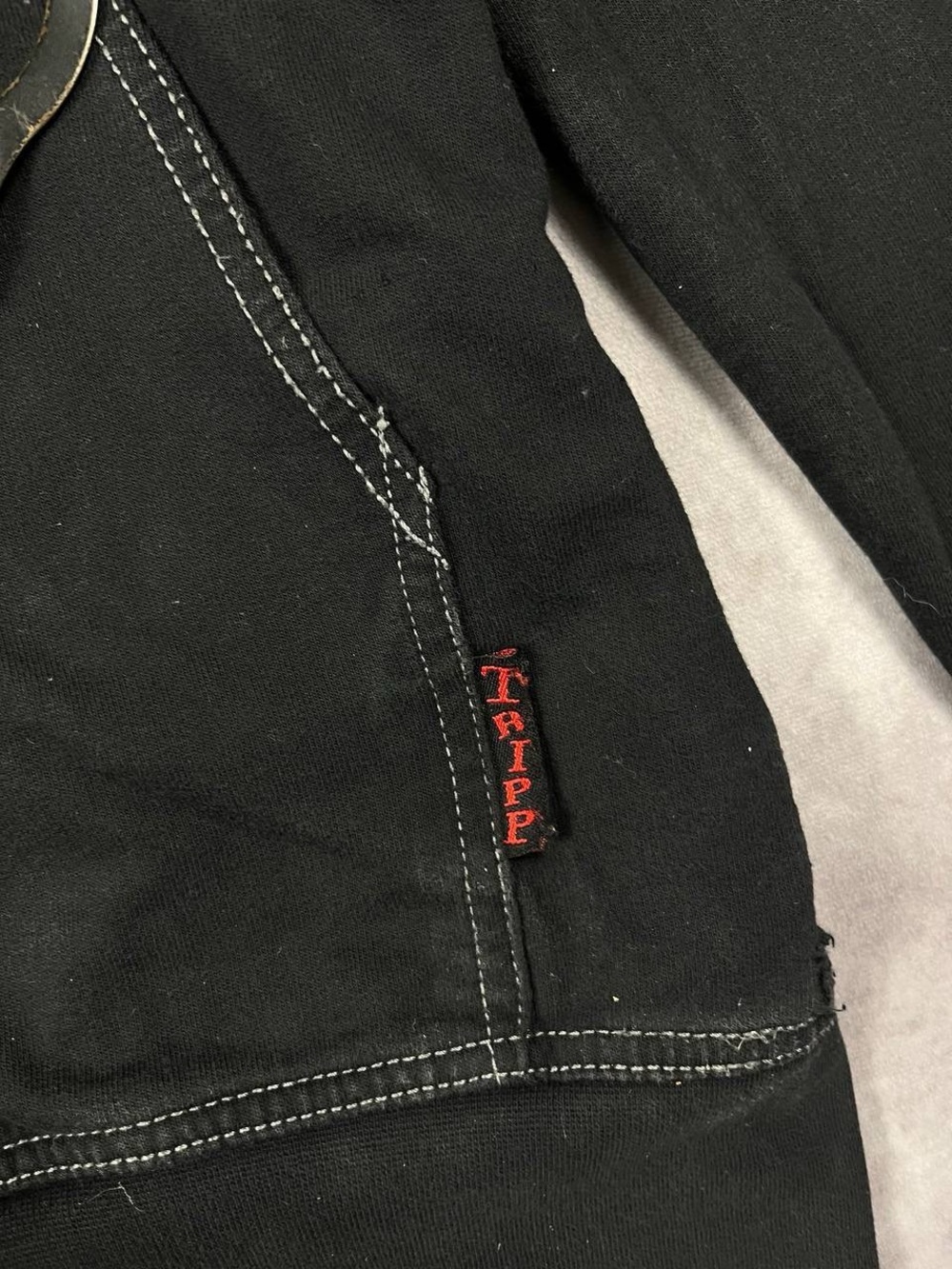[192] Vintage Rare! Tripp NYC Black Moto Biker Punk Hoodie Jacket Handcuffs Sz M - Picture 4 of 5
